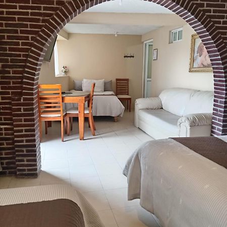 Hotel Real Cortes ミネラル・デル・モンテ エクステリア 写真