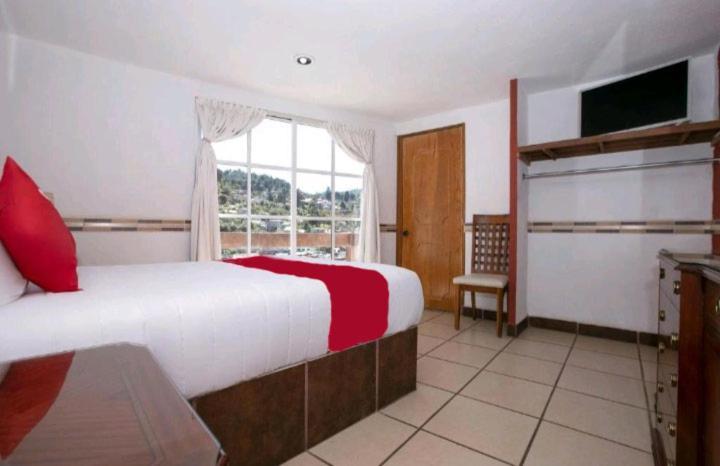 Hotel Real Cortes ミネラル・デル・モンテ エクステリア 写真
