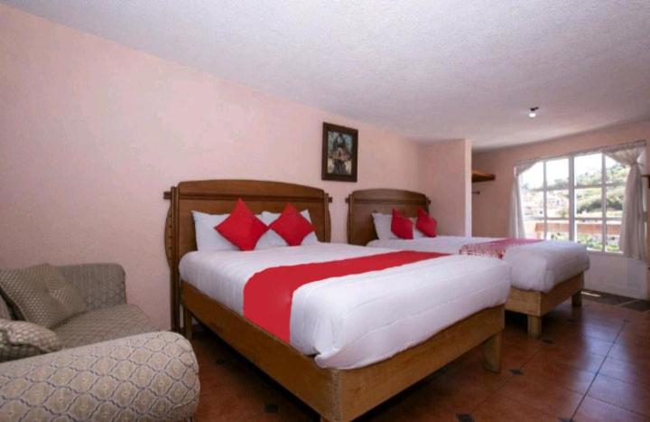 Hotel Real Cortes ミネラル・デル・モンテ エクステリア 写真